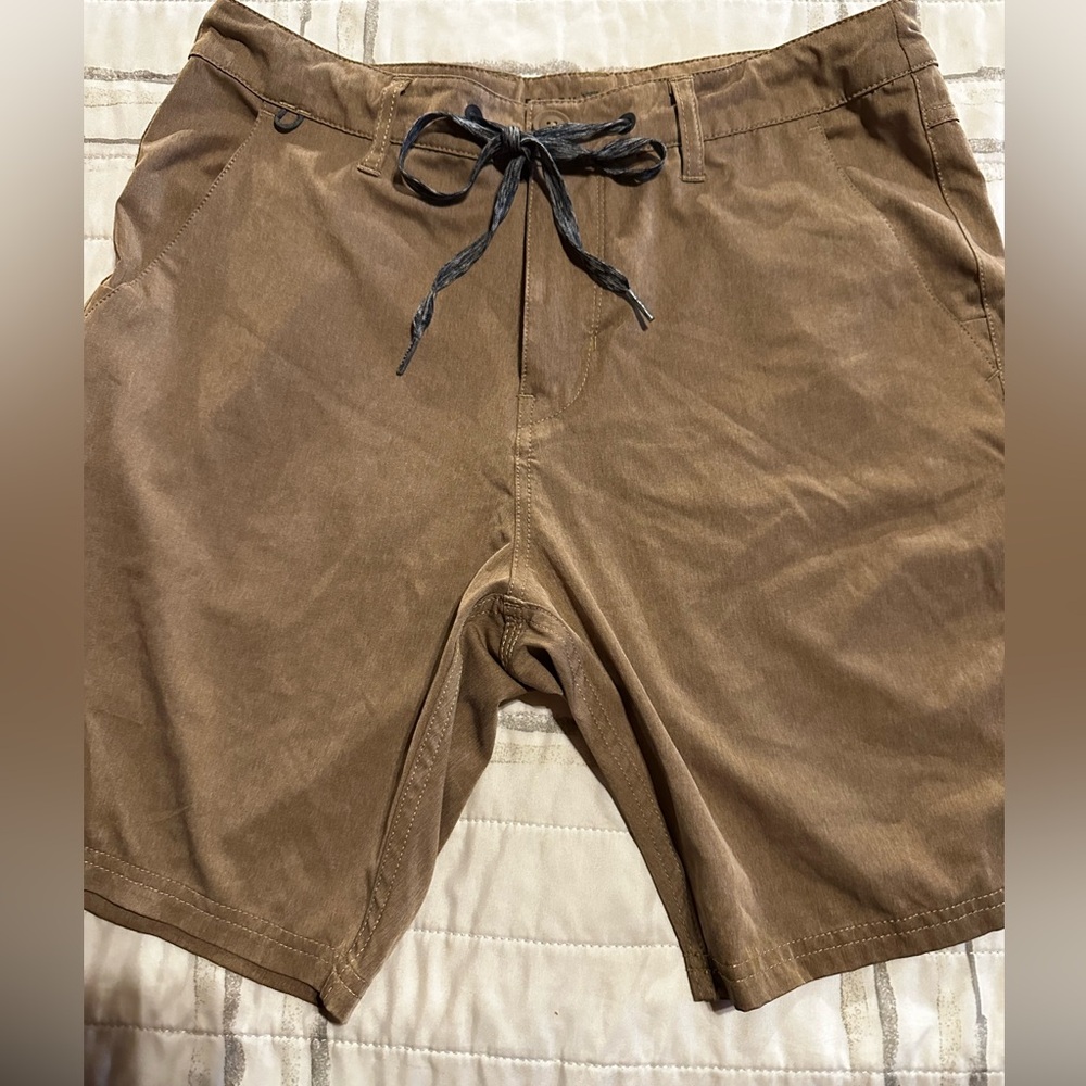 Men's Roark size 31 Shorts, brown, light weight